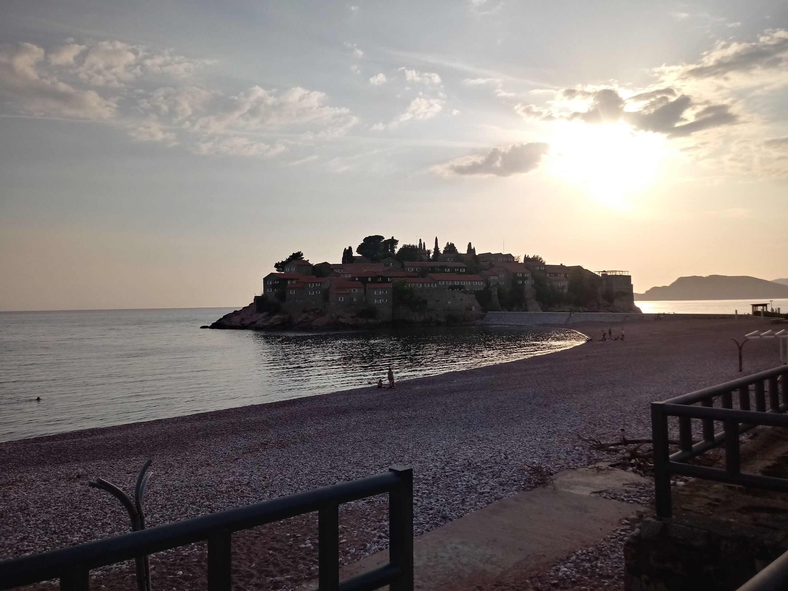 Sıra Dışı Bir Ada – Sveti Stefan