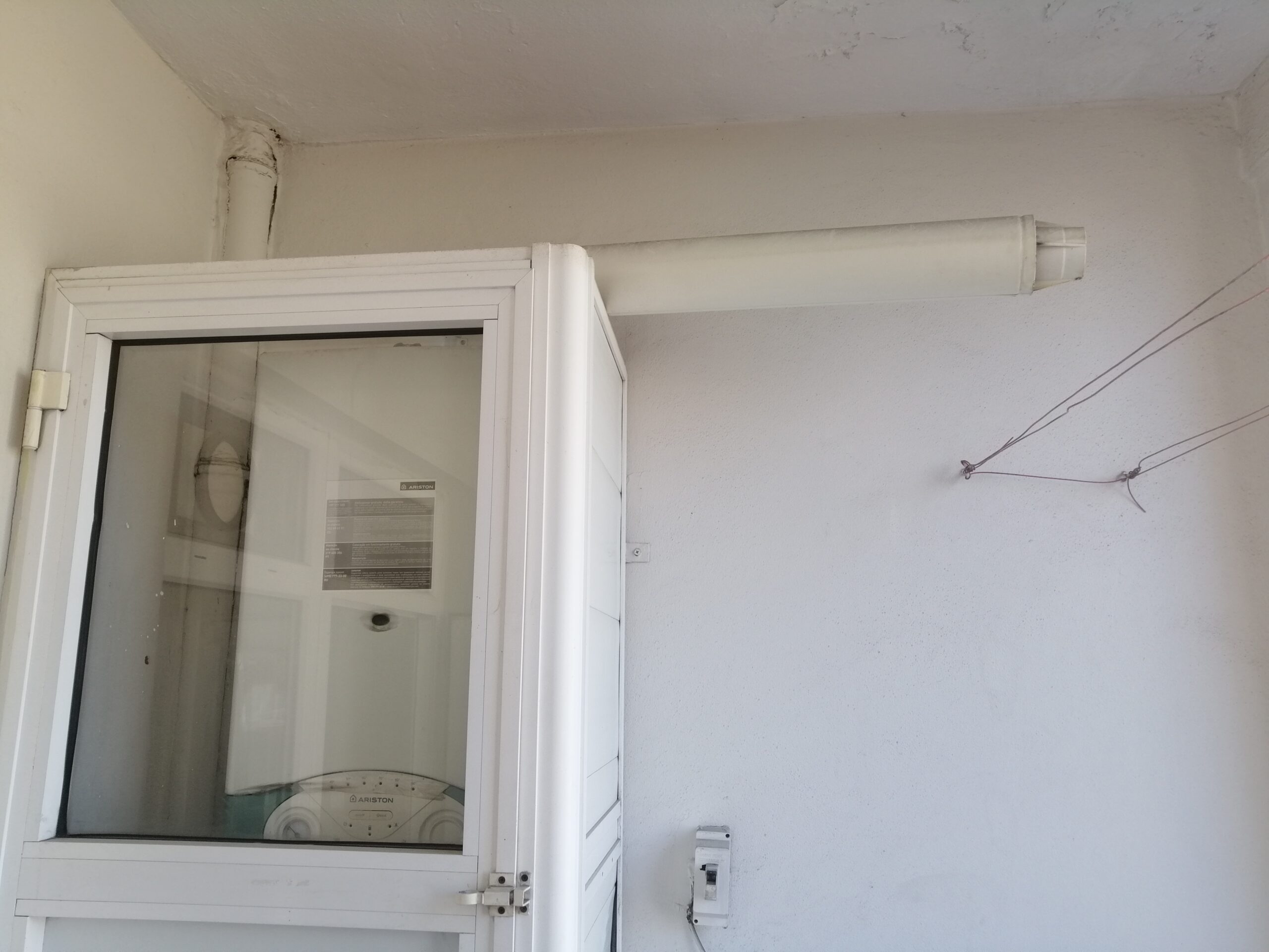 Balkona da Telli Bir Fırça Sallasak mı?