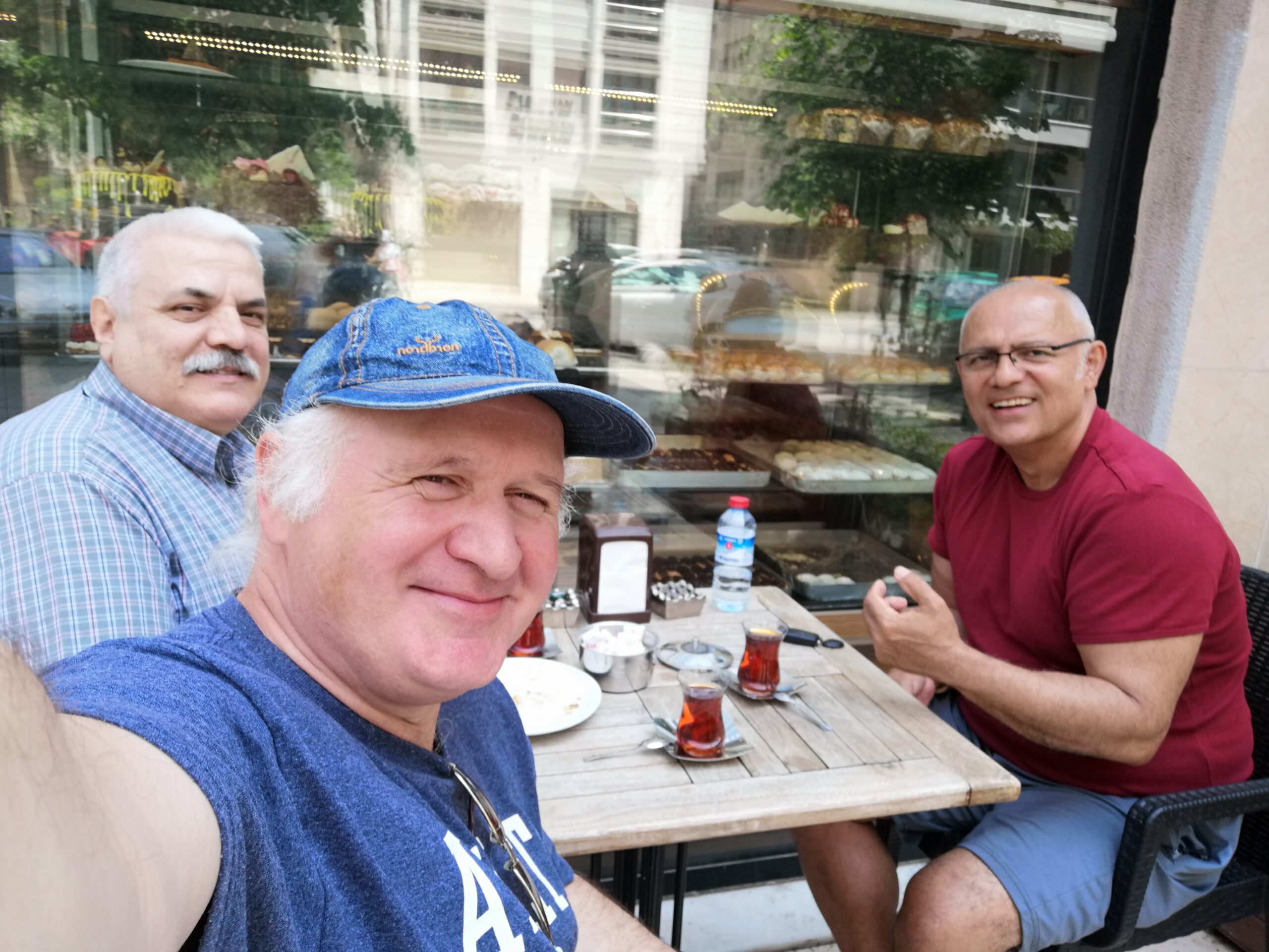 ŞAKACI SOKAK BULUŞMASI ~ Varan yediiii