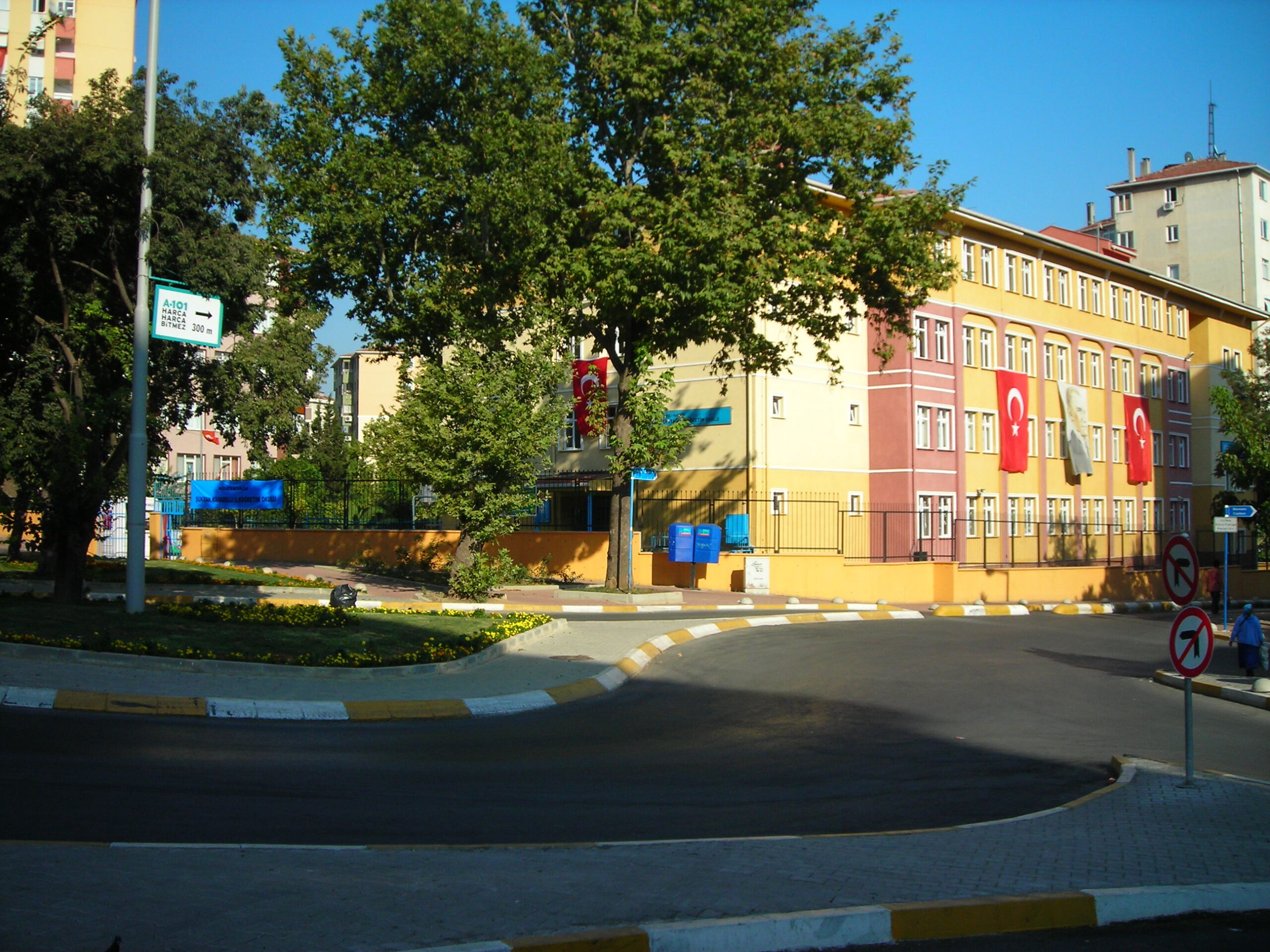 Eğitildiğim Yerler: “KOZYATAĞI İLKOKULU (KİO)”  ~ Tanıtım Yazısı