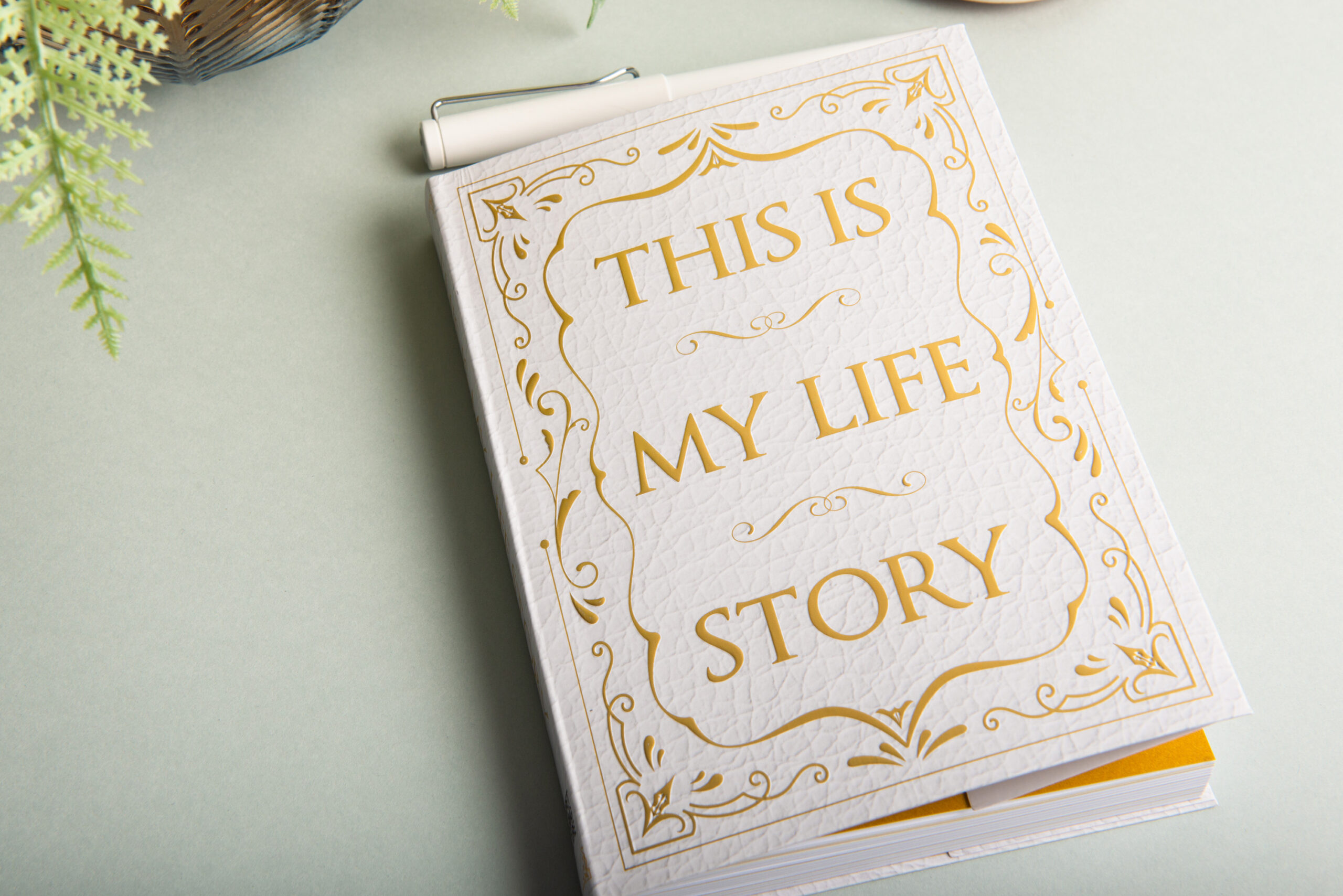 Benimle Birlikte Doğan Sahnenin Yeni Işıkları Yanmaya Başlıyor