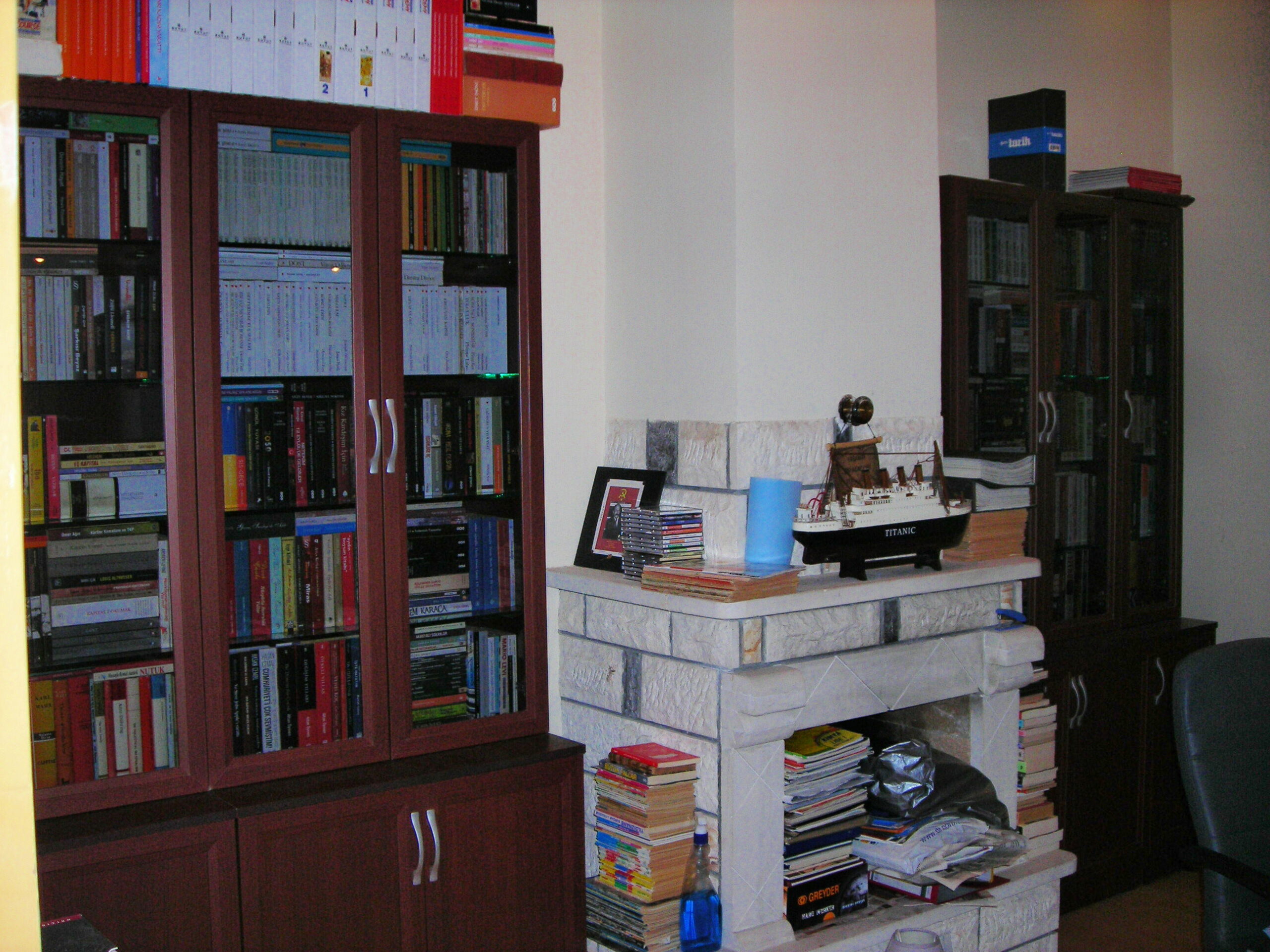 KİLİTLİ GÜNLÜK: “Geçmişe Çerçeveli Anılarla Yolculuk”