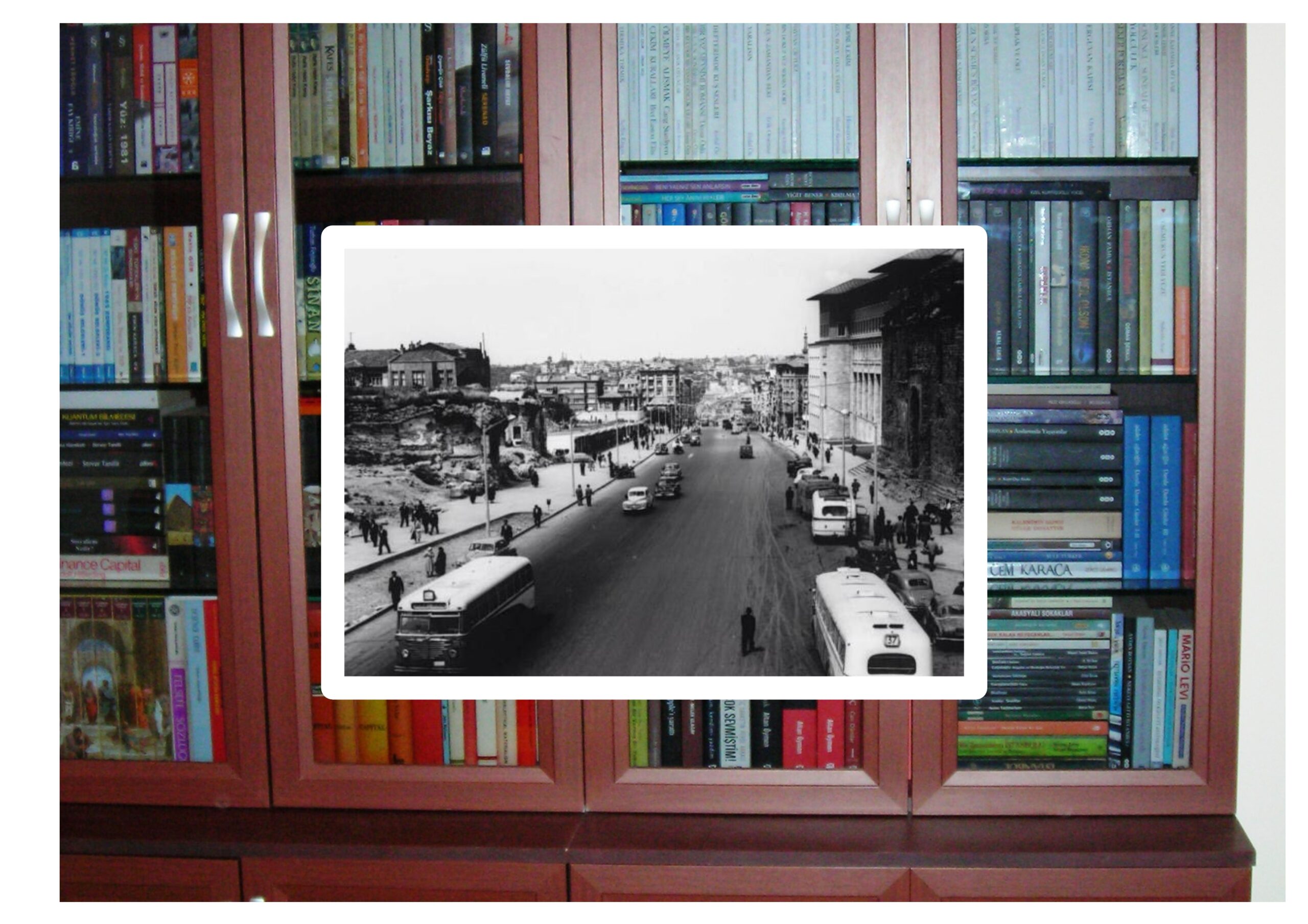 1940-1944 Yılları ~ [1942]