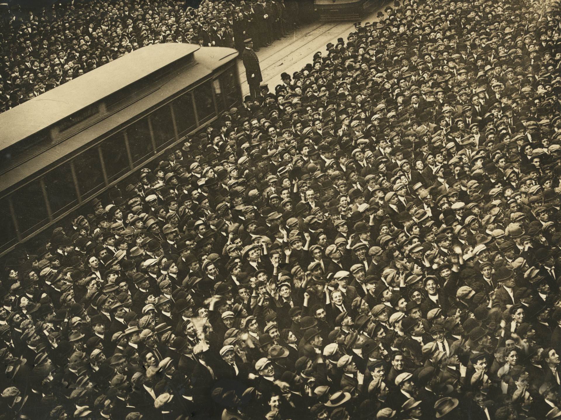 1910-1919 Yılları ~ [1911-1914]