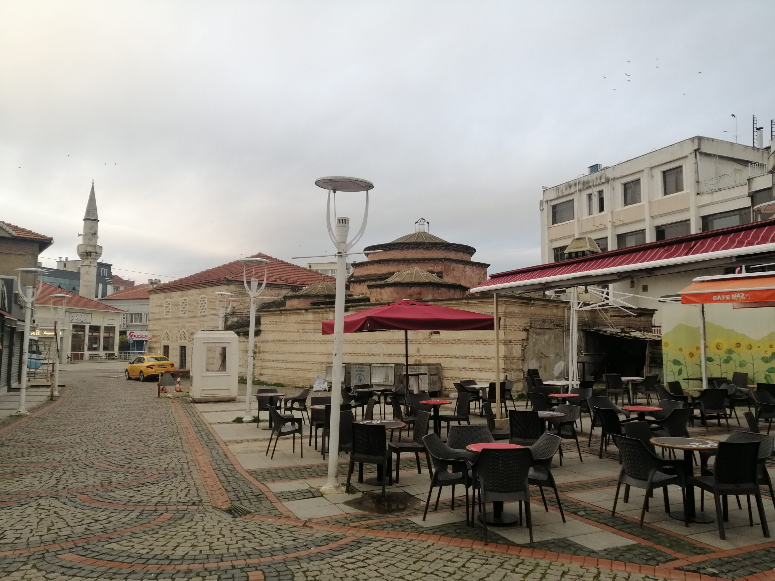 Kalbim Sevda Kuyusu Her Gün Yoldan Çıkarım