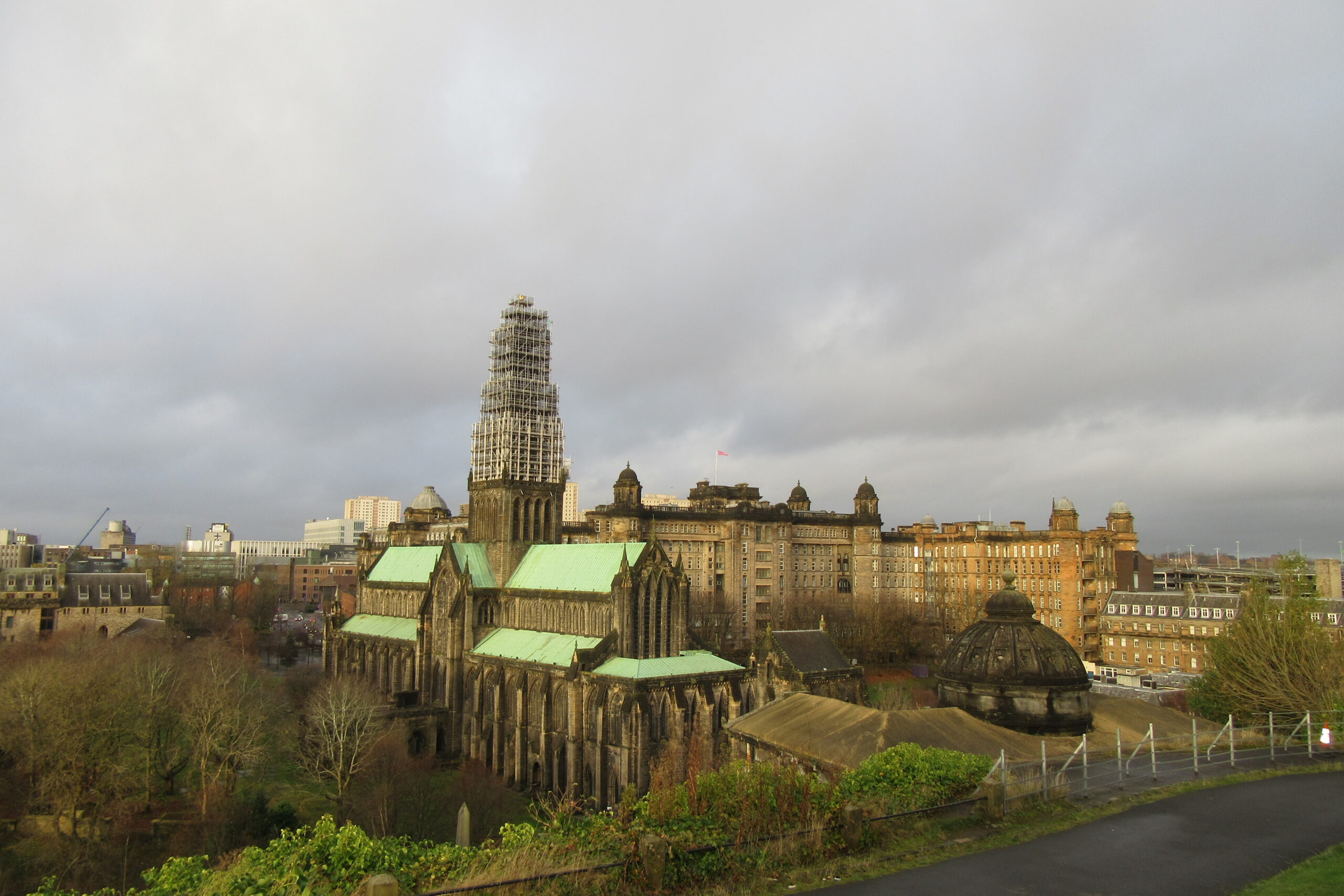 Orta Çağ Gotik Tasarımı “Glasgow Katedrali”