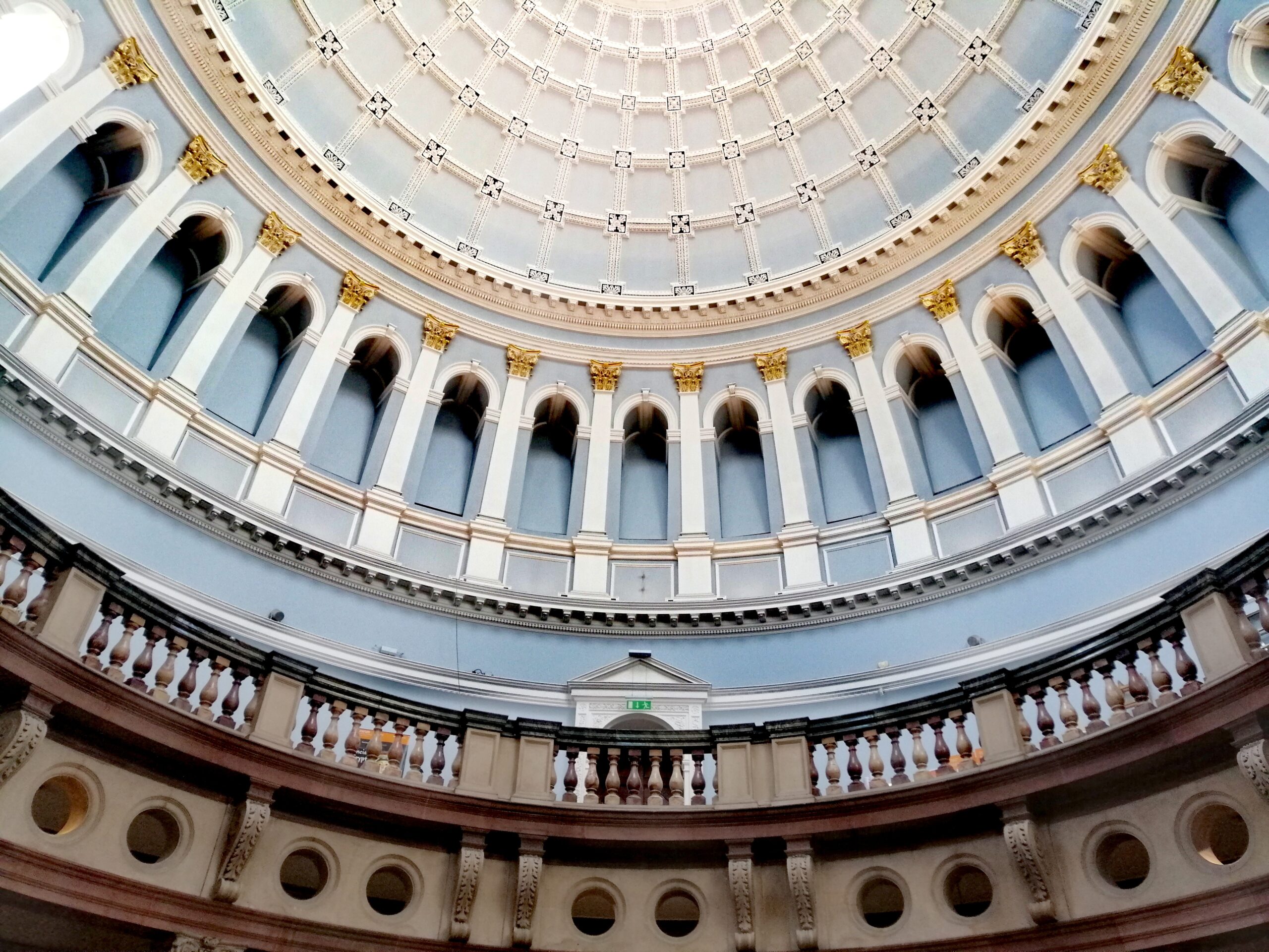 “İrlanda Ulusal Müzesi (Arkeoloji) 🏛️”, Kesinlikle Ziyaret Edilmesi Gereken Bir Yer
