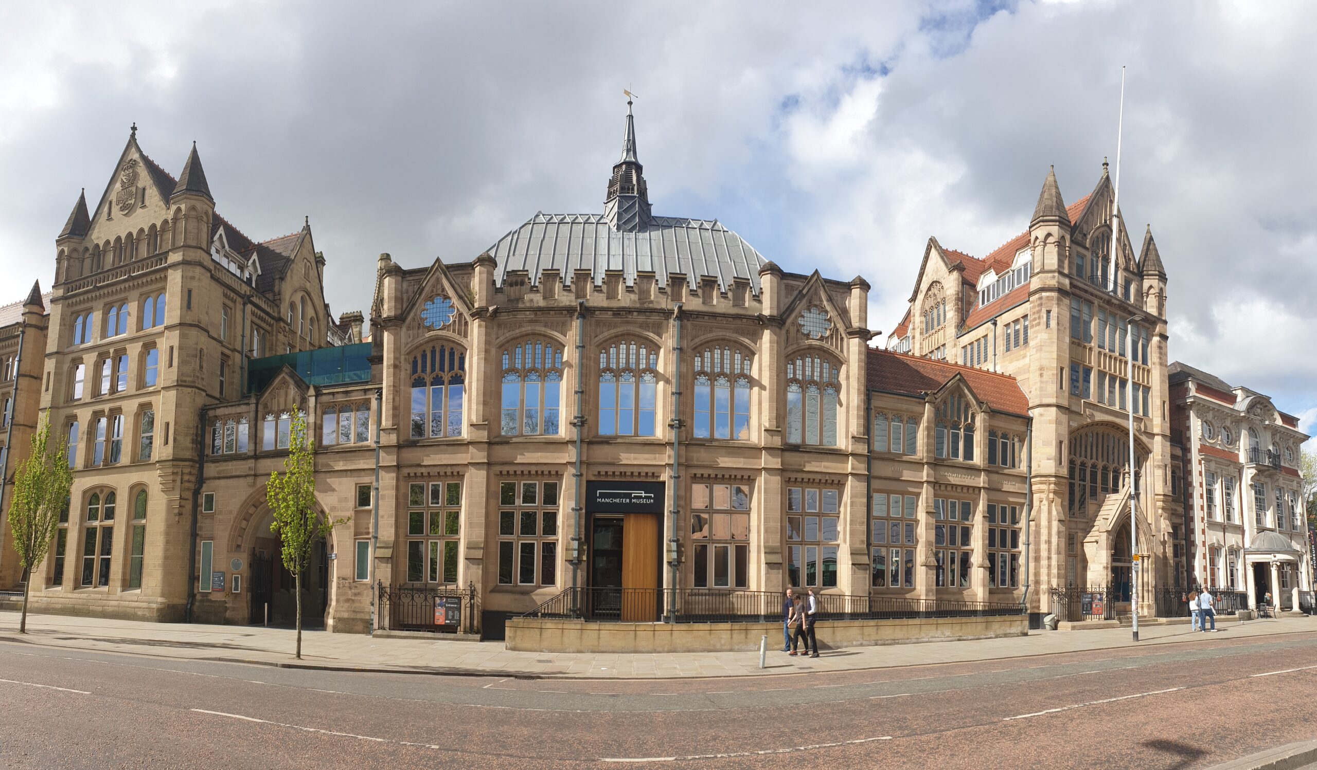 “Manchester Museum” Çeşitli Eserlerle Etkileyici Bir Müze