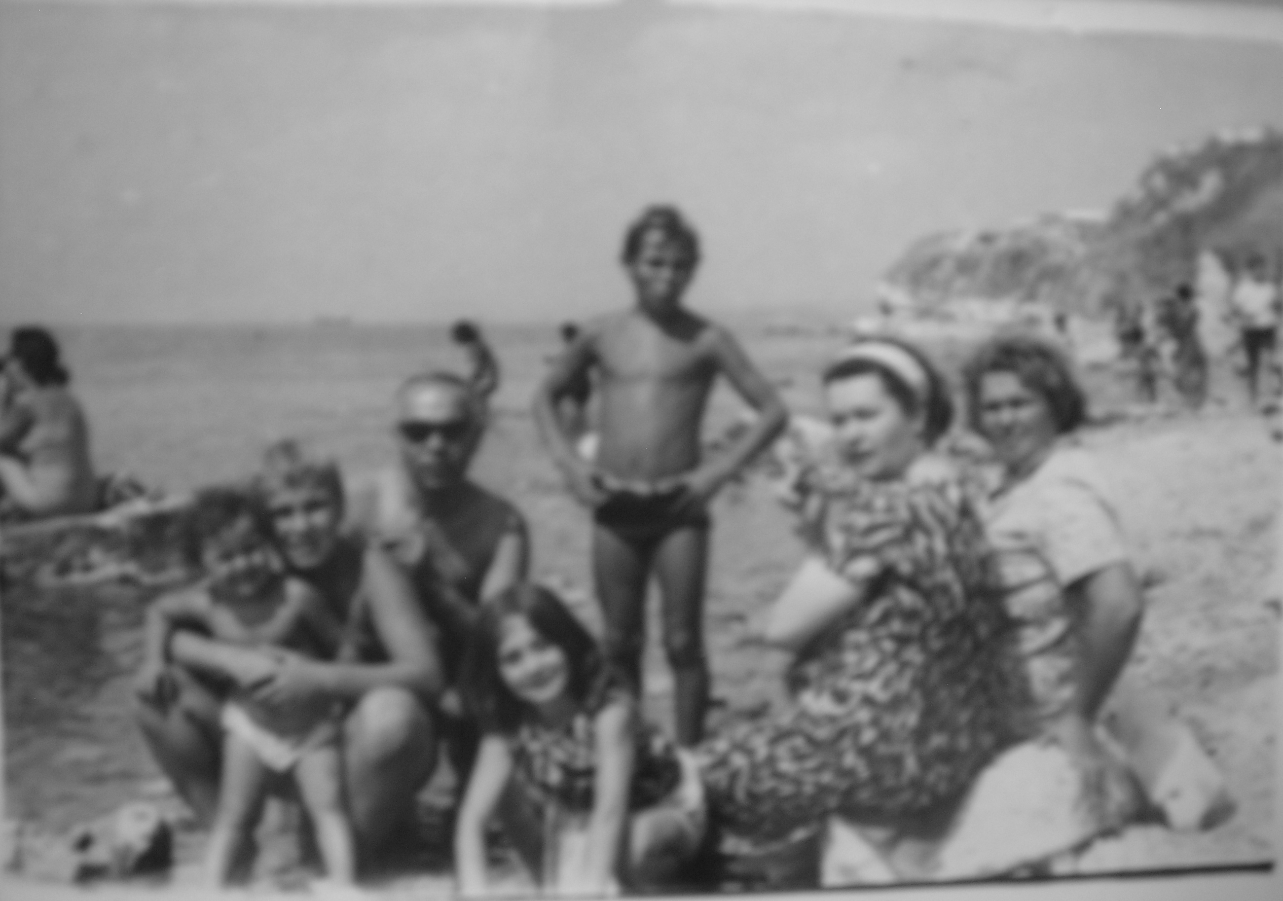 Korkma Ablacığım Deniz Taşıyor Biz Boğulmuyoruz